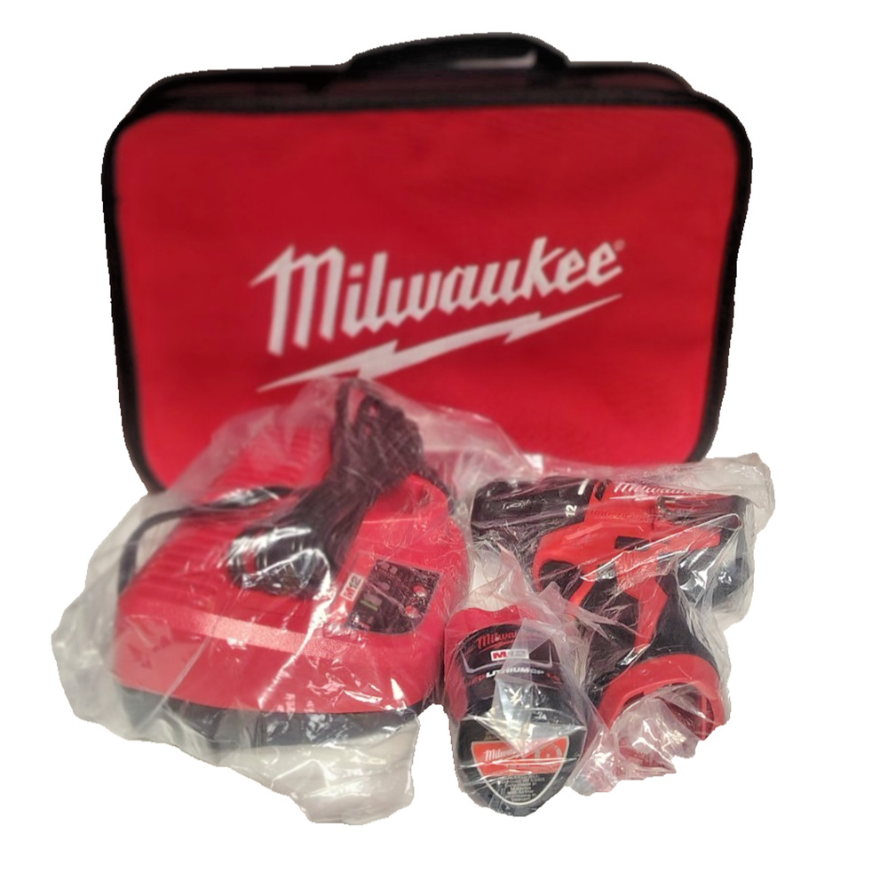 Milwaukee M12 Sub Compact 3/8" Drill 3401-20 - 1.5ah Battery - Charger. & Case
